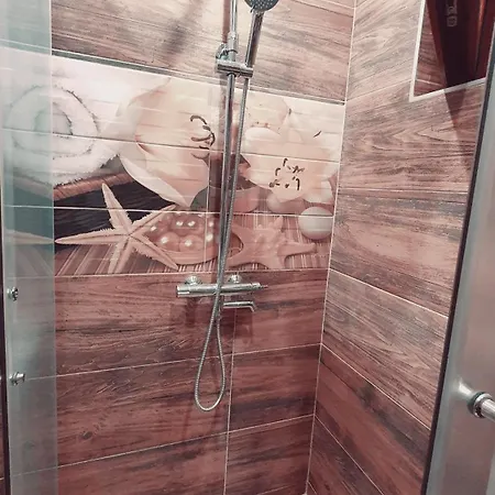 بيت ضيافة двойна с балкон и гледка към морето 3*